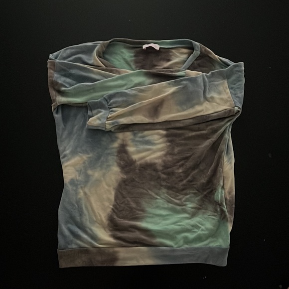 Pink Lily Tie-Dye Tee Long-Sleeve, Size Small, Colors Black, Green, Yellow, Blue - Picture 2 of 4